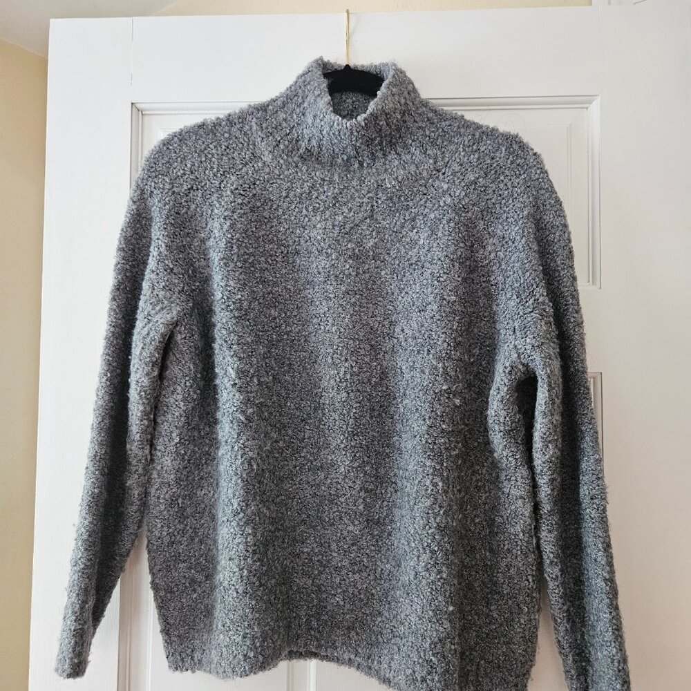 Loft M Gray Mock Turtle Sweater